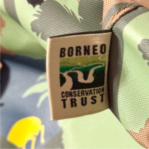 Hunting World Green Elephant Tote Bag - Picture 8 of 8